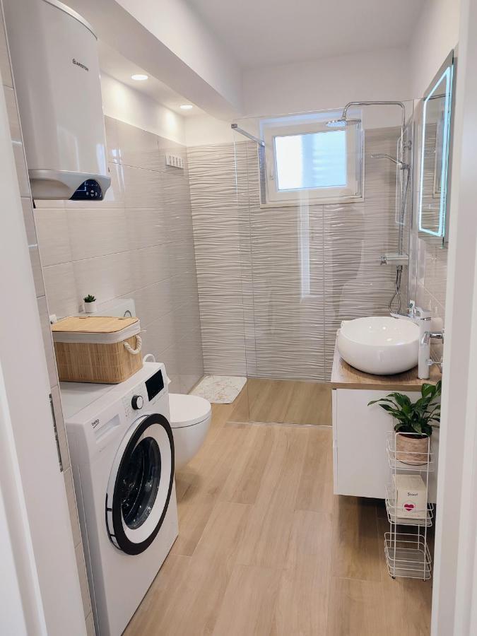 Apartment Making Memories Пучишча Екстериор снимка